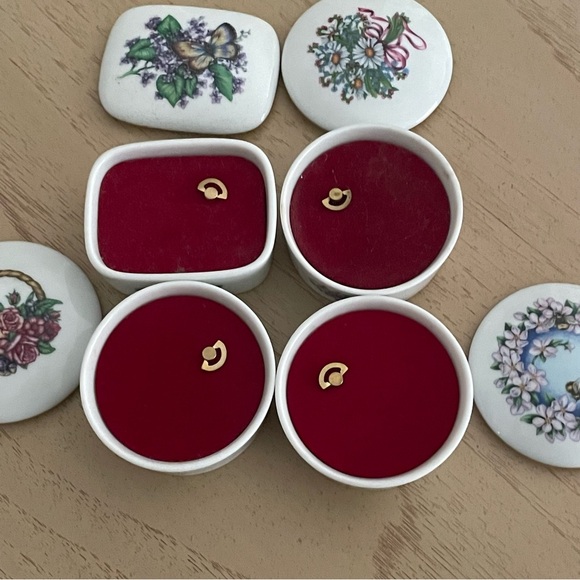 Lot of 4 1985 Heritage House Porcelain Music Box Trinket Crafted in Japan - Picture 2 of 13